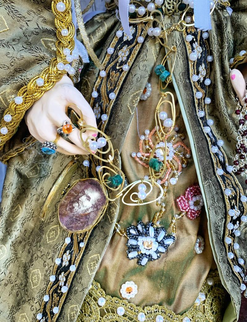 Linda Kato's "Vittoria Colonna" closeup of handmade jewelry and bead embroidery
