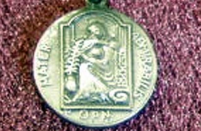 Mater Admirabilis 3/8″ Medal.